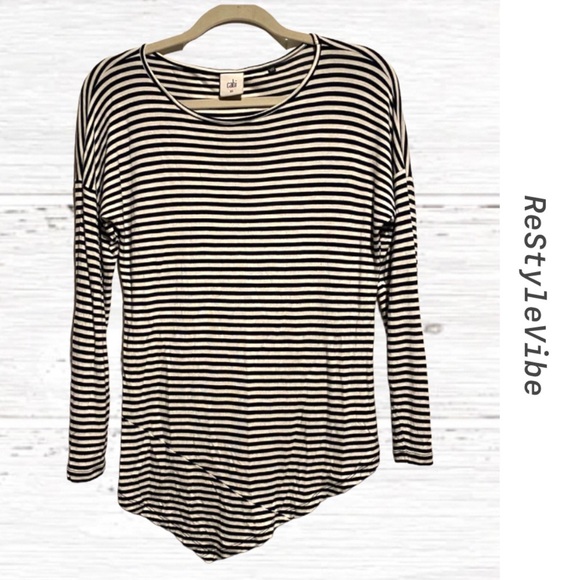 Cabi Women’s Size XS Shirt Top Tunic Crewneck Striped Asymmetrical Hem - Picture 1 of 10